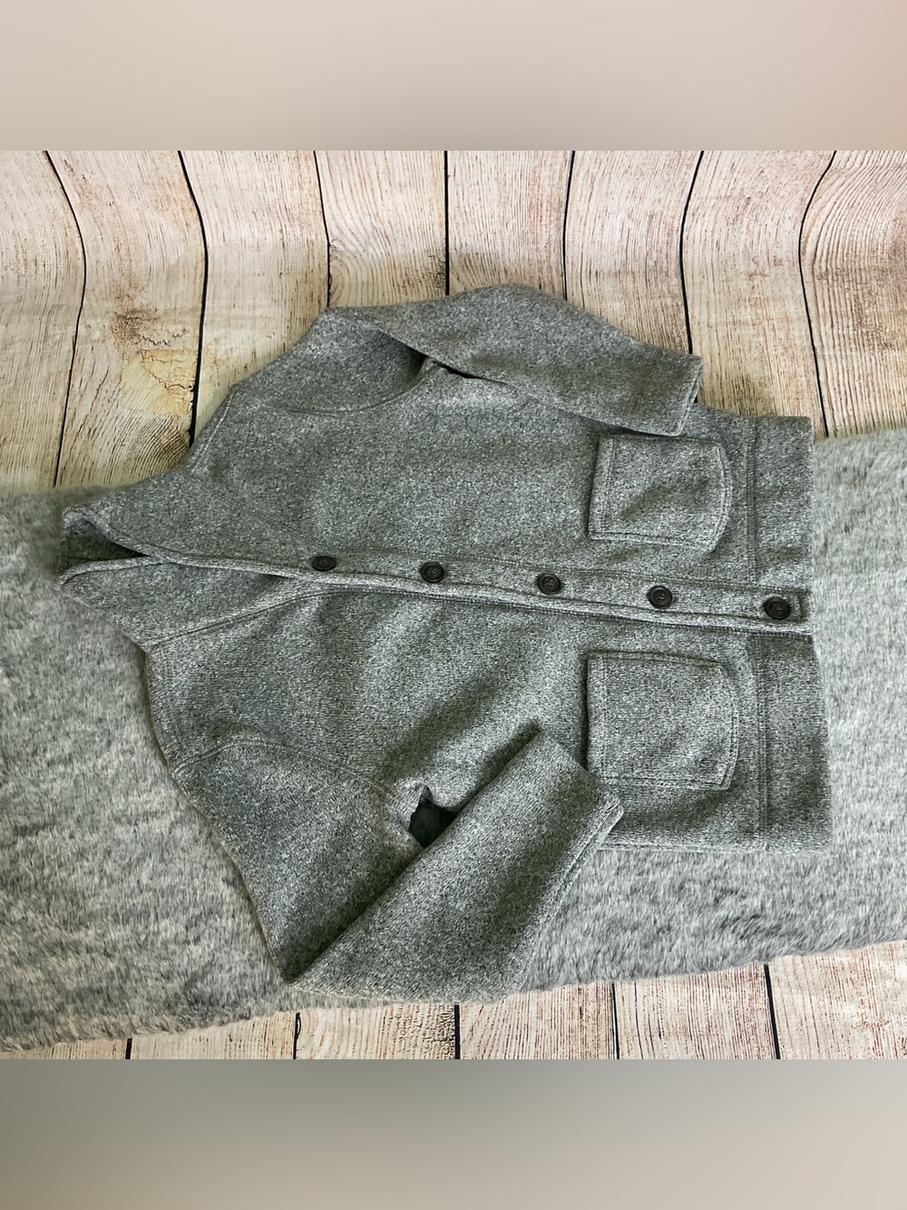 Old Navy Gray Kids’ Knit Button Down Jacket Size 8